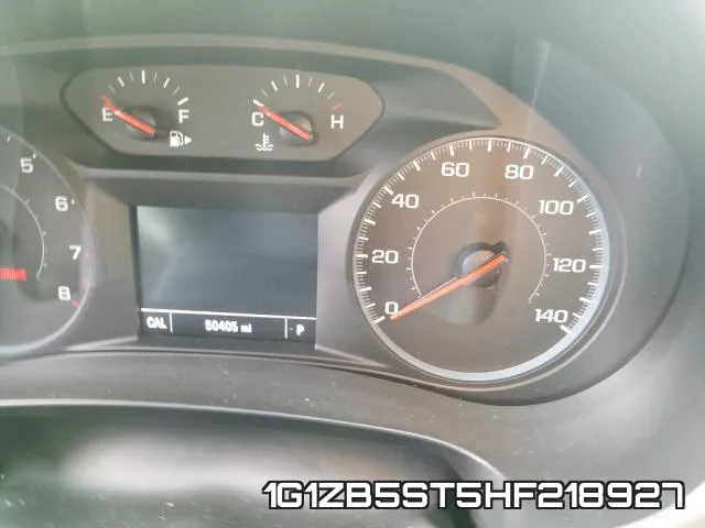 1G1ZB5ST5HF218927
