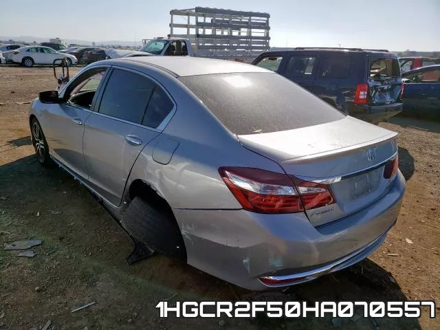 1HGCR2F50HA070557_3.webp