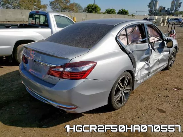 1HGCR2F50HA070557_4.webp