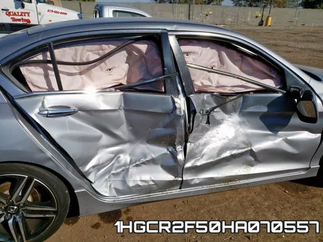 1HGCR2F50HA070557_9.webp