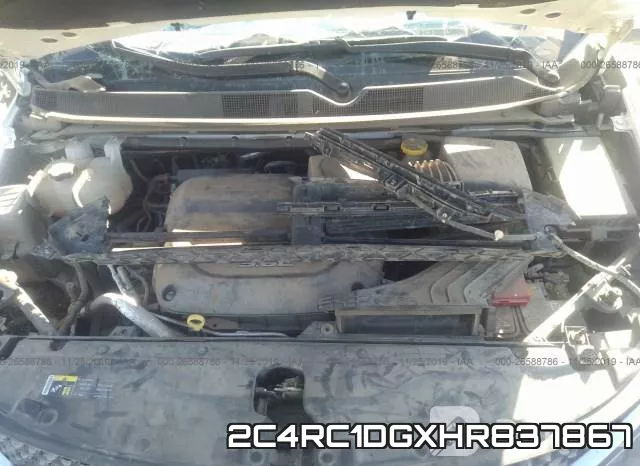 2C4RC1DGXHR837867_10.webp
