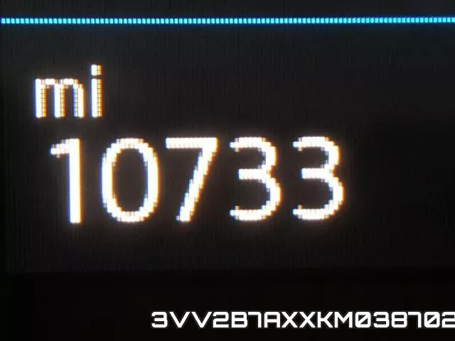 3VV2B7AXXKM038702_8.webp