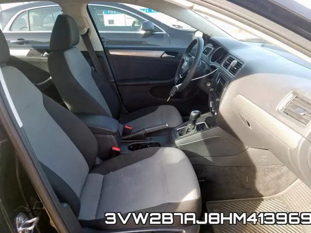 3VW2B7AJ8HM413969_5.webp