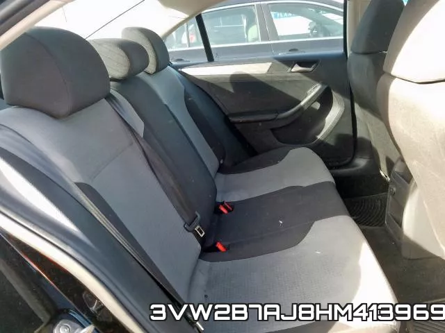3VW2B7AJ8HM413969_6.webp