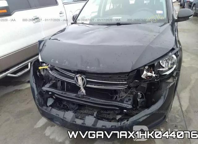 WVGAV7AX1HK044076_6.webp