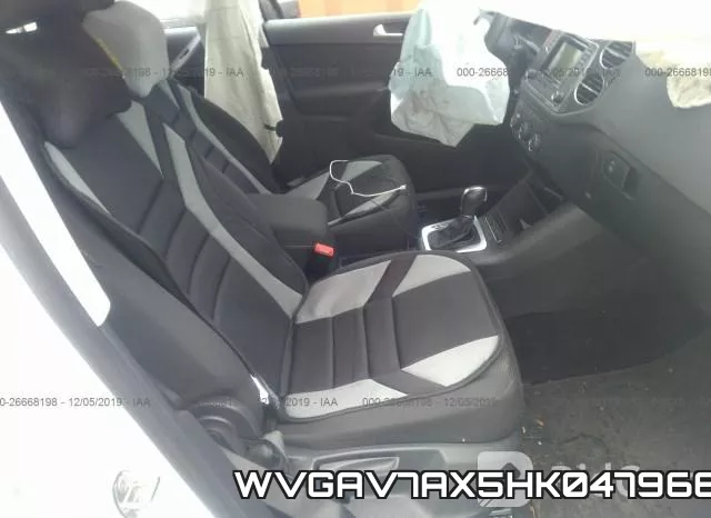 WVGAV7AX5HK047966