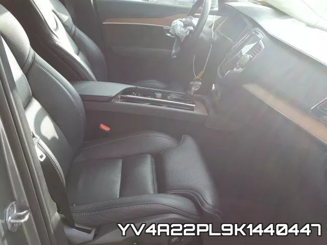 YV4A22PL9K1440447_5.webp