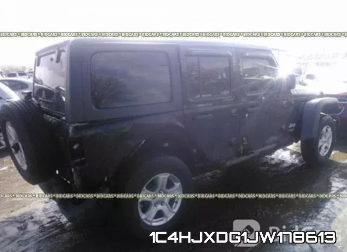 1C4HJXDG1JW178613_4.webp