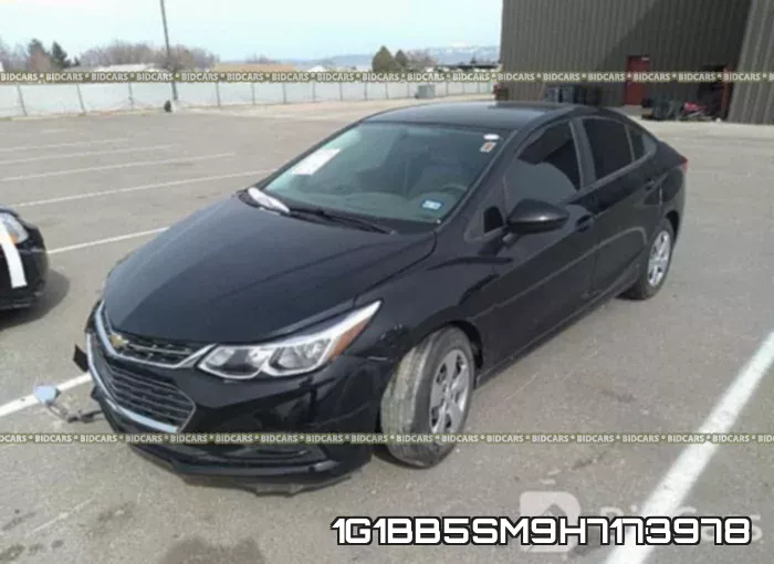 1G1BB5SM9H7173978_2.webp