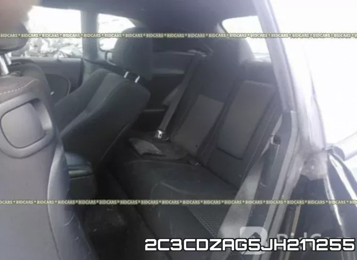 2C3CDZAG5JH217255_8.webp