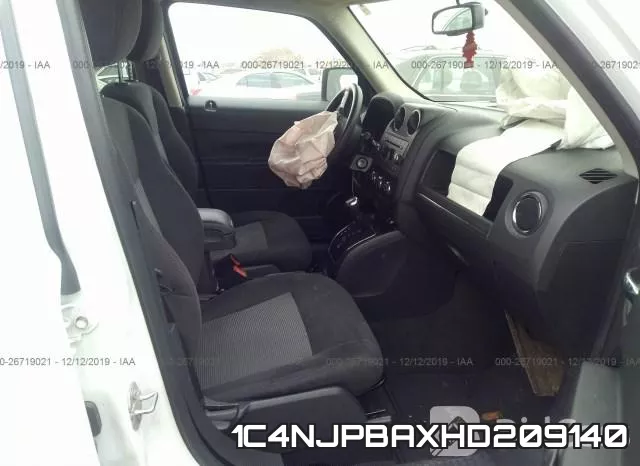 1C4NJPBAXHD209140_5.webp