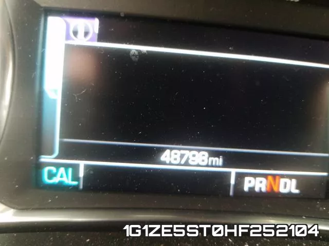 1G1ZE5ST0HF252104