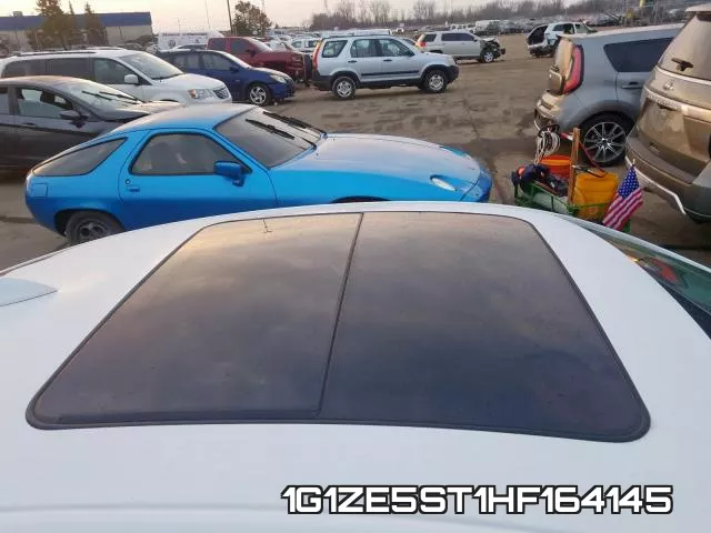 1G1ZE5ST1HF164145_9.webp