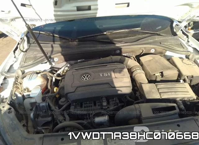 1VWDT7A38HC070668