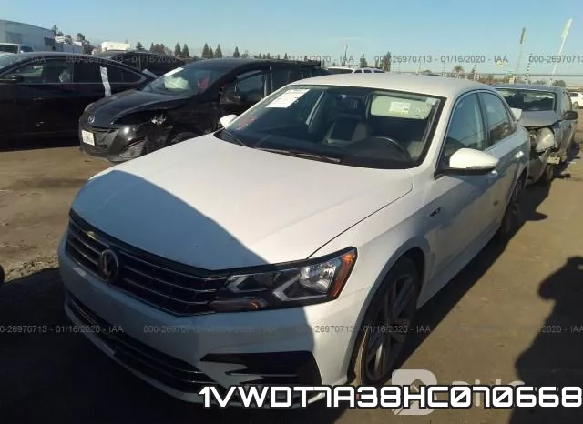 1VWDT7A38HC070668_2.webp
