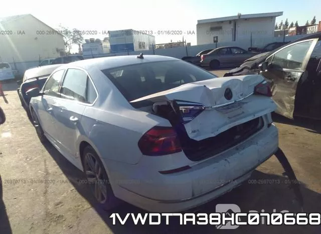 1VWDT7A38HC070668_3.webp