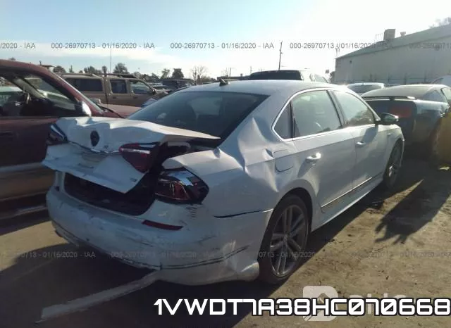 1VWDT7A38HC070668_4.webp