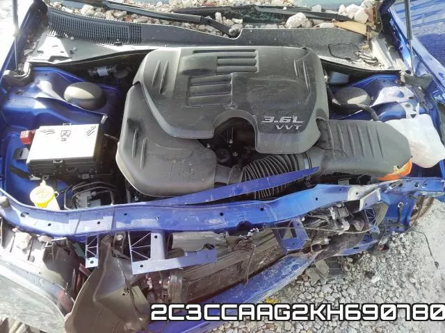 2C3CCAAG2KH690780_7.webp