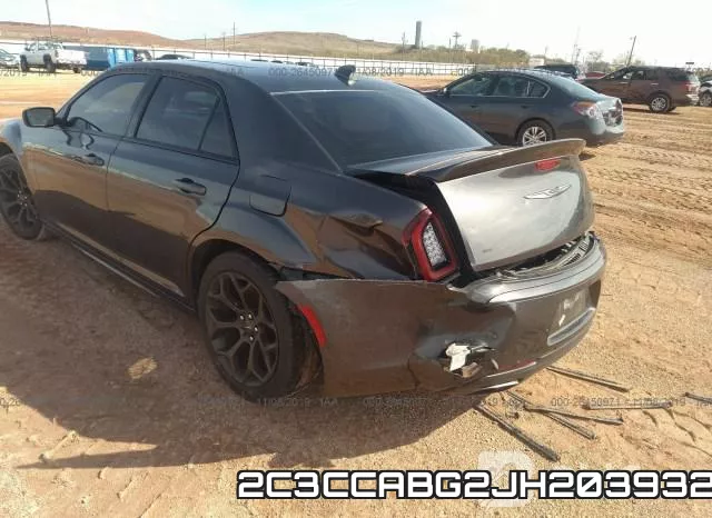 2C3CCABG2JH203932_6.webp