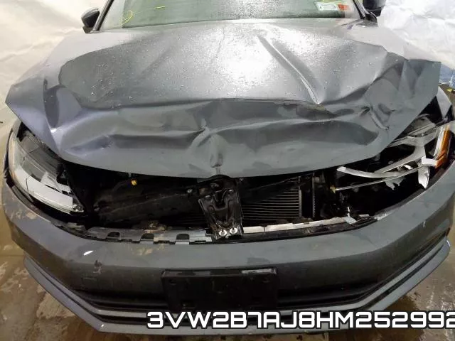 3VW2B7AJ8HM252992_9.webp