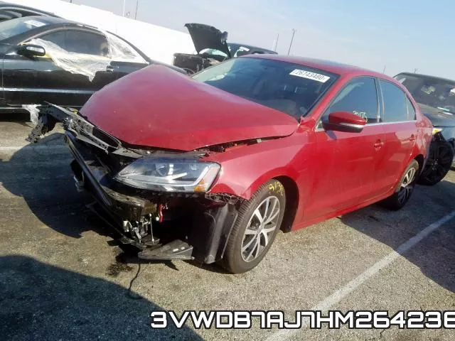 3VWDB7AJ7HM264236_2.webp