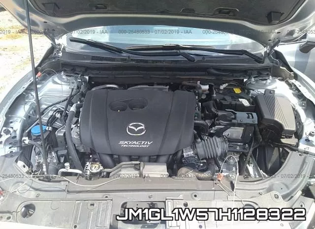 JM1GL1W57H1128322_10.webp