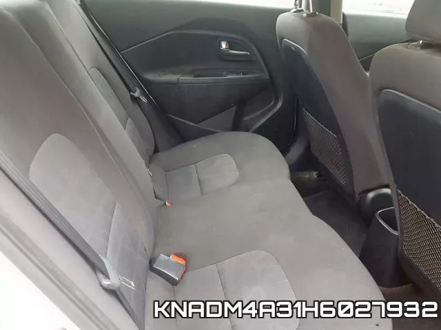 KNADM4A31H6027932_6.webp