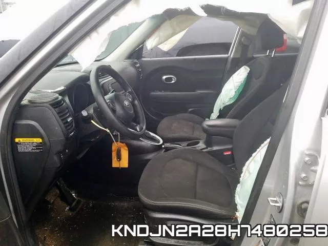 KNDJN2A28H7480258_5.webp