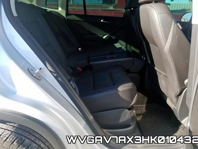 WVGAV7AX3HK010432_6.webp