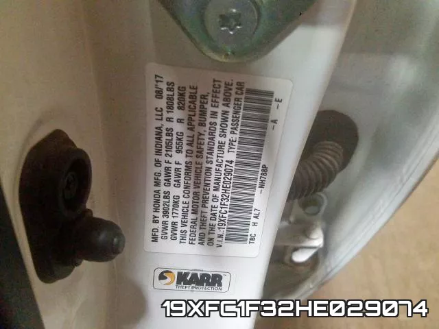 19XFC1F32HE029074_10.webp