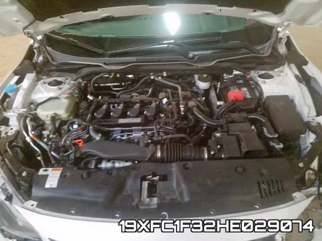 19XFC1F32HE029074_7.webp