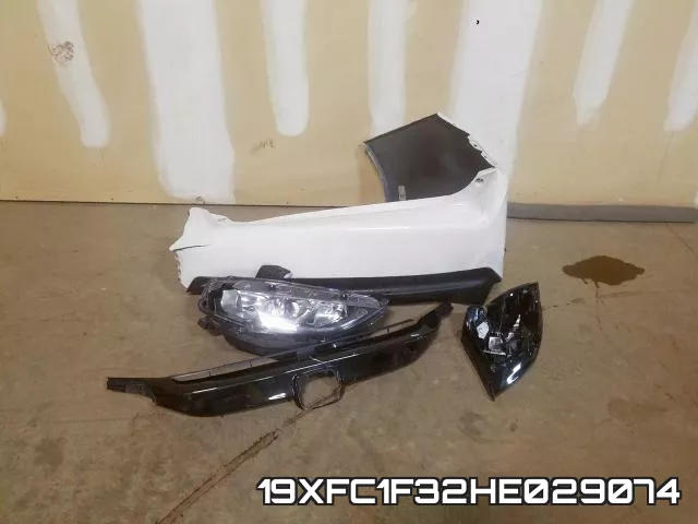 19XFC1F32HE029074_9.webp