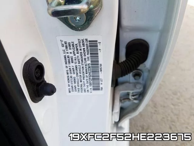 19XFC2F52HE223675_10.webp