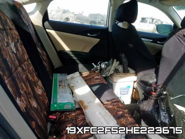 19XFC2F52HE223675_6.webp
