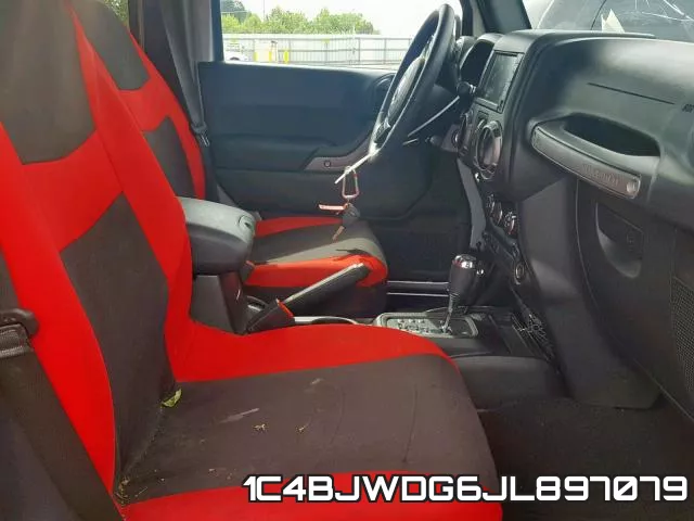 1C4BJWDG6JL897079_5.webp