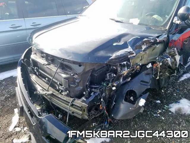 1FM5K8AR2JGC44300_9.webp