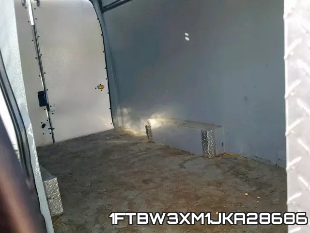 1FTBW3XM1JKA28686_6.webp