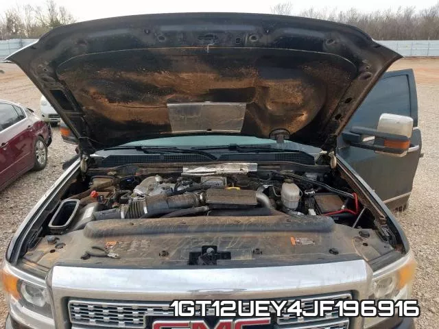 1GT12UEY4JF196916_7.webp