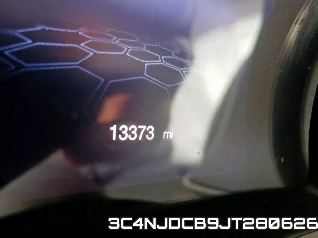 3C4NJDCB9JT280626_8.webp