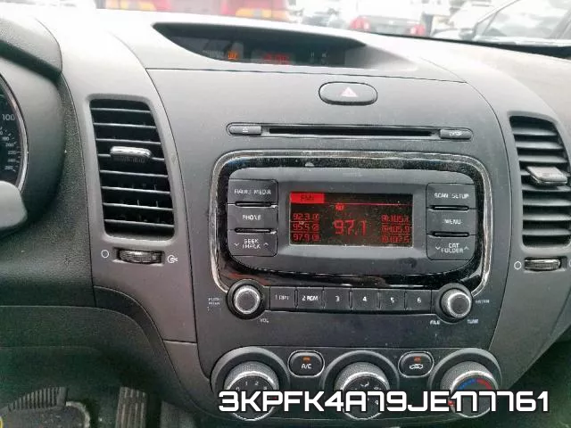 3KPFK4A79JE177761_9.webp