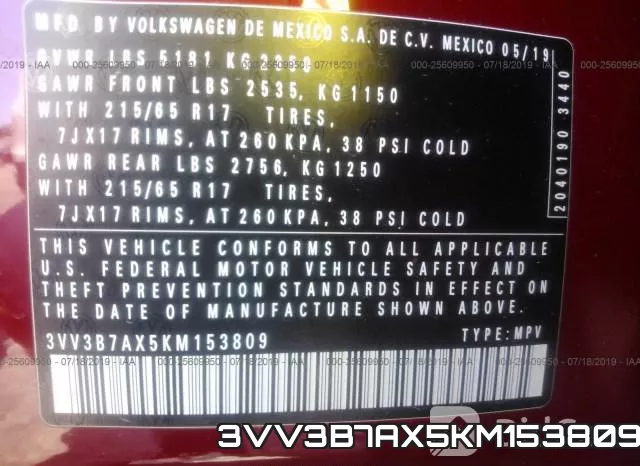 3VV3B7AX5KM153809_9.webp