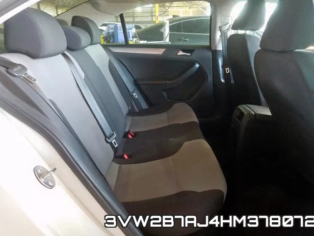 3VW2B7AJ4HM378072_6.webp