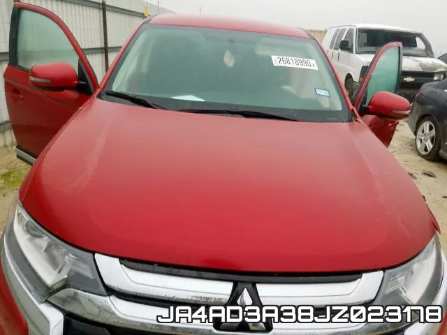 JA4AD3A38JZ023178_7.webp