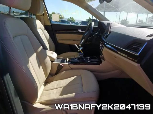 WA1BNAFY2K2047139_5.webp