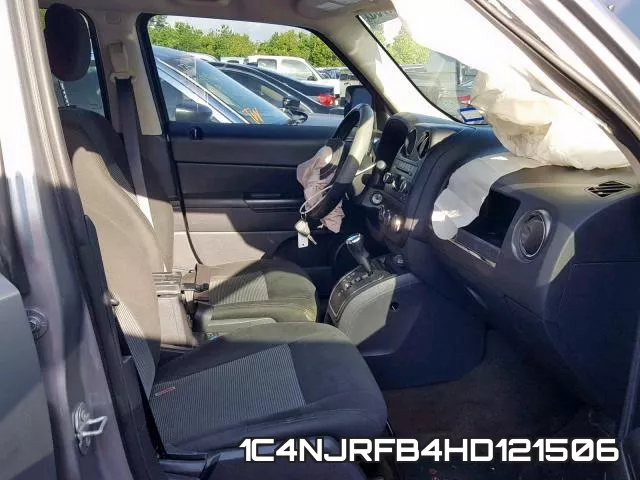 1C4NJRFB4HD121506_5.webp