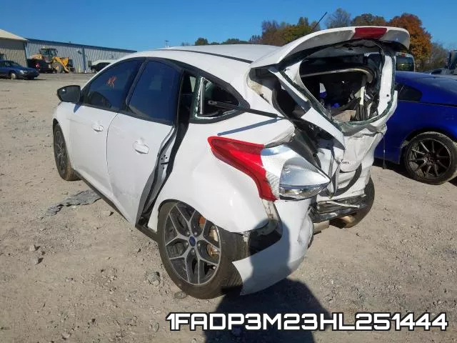 1FADP3M23HL251444_3.webp