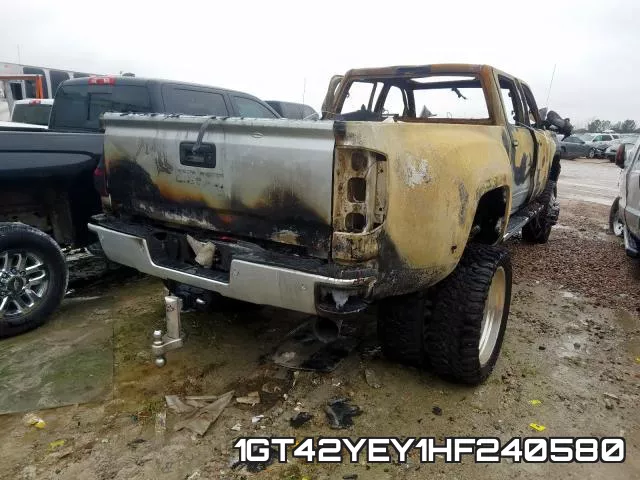 1GT42YEY1HF240580_4.webp