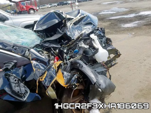 1HGCR2F3XHA186069_9.webp