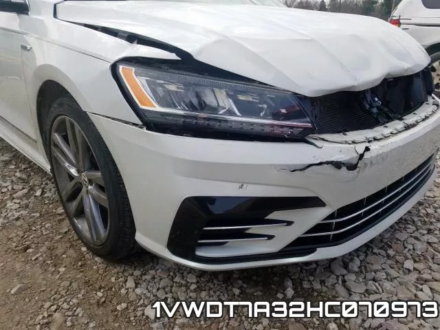 1VWDT7A32HC070973_9.webp