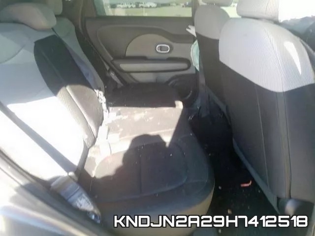 KNDJN2A29H7412518_6.webp